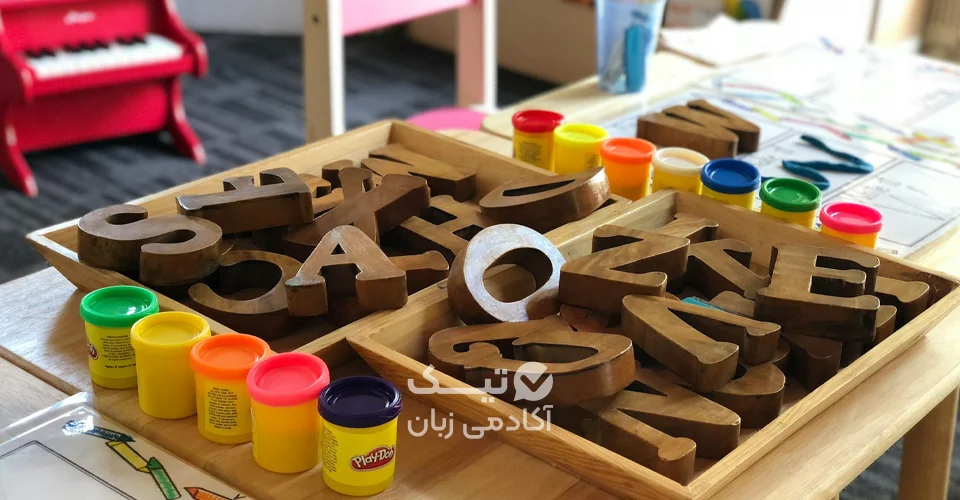 آموزش انگلیسی به کودکان از صفر؛ اول چه چیزهایی یاد بدهیم؟